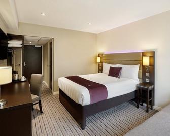 Premier Inn Aberdeen (Anderson Drive) - Aberdeen - Bedroom