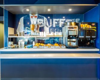 ibis budget Aubagne Les Paluds Agora - Aubagne - Buffet