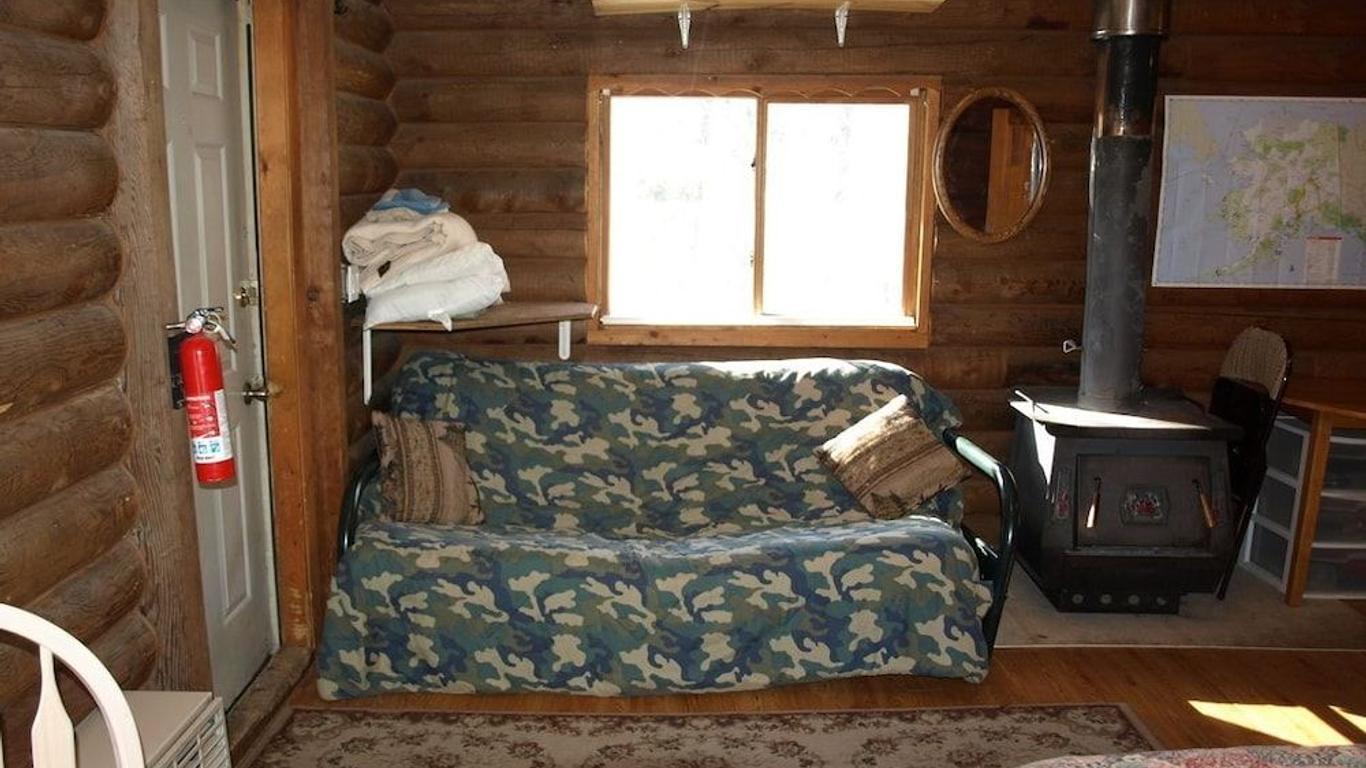 Brown Bear Saloon & Motel
