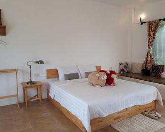 Villa Tuscany Country Resort - Suan Phueng - Habitación