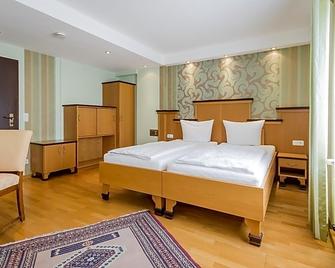Hotel Zum grünen Kranz - Zell - Camera da letto