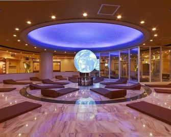 Hotel Wbf Namba Motomachi - Ōsaka - Lobby