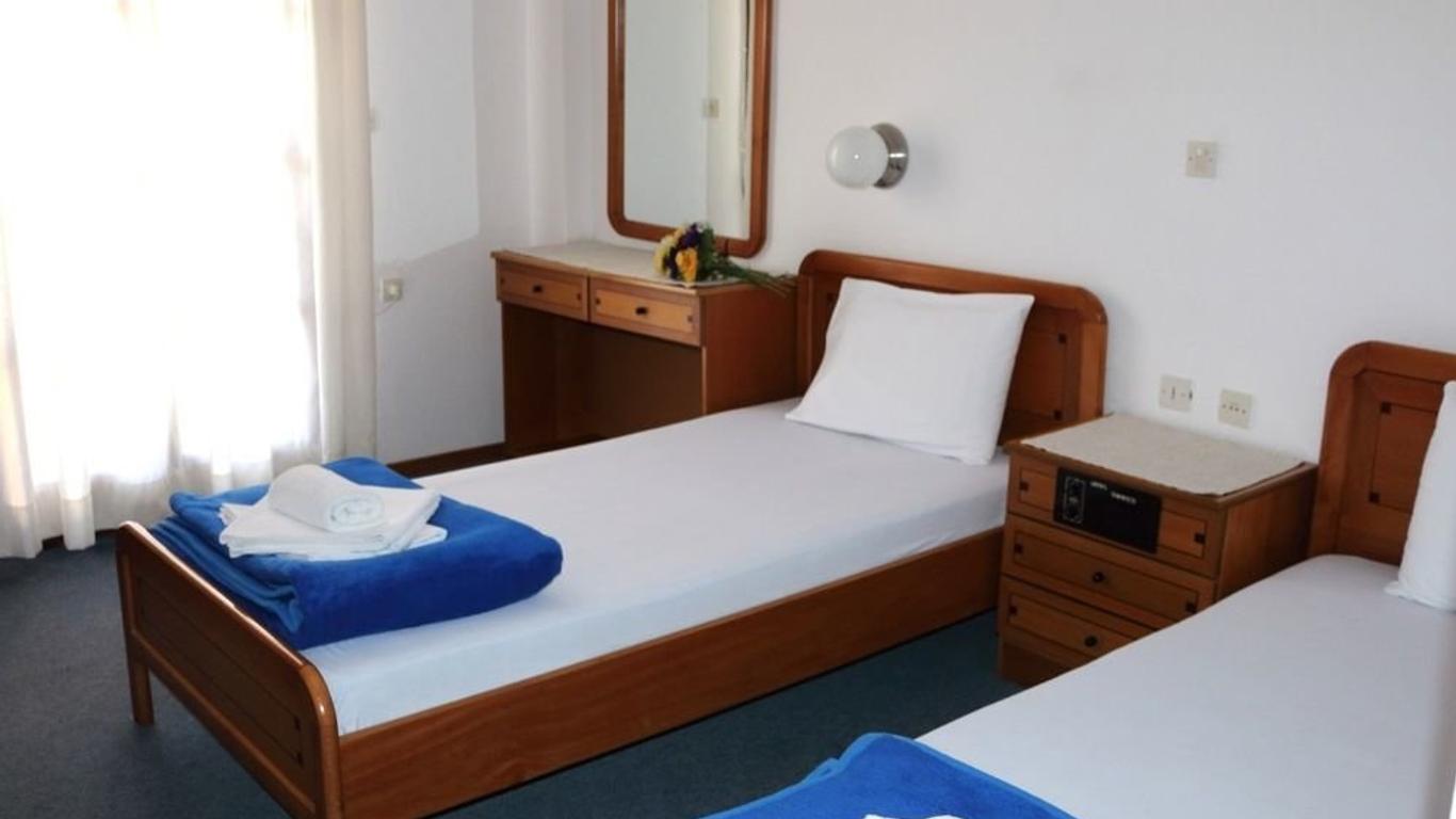 Hotel Theopisti