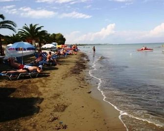 Complex Lemon Grove - Kavos - Strand