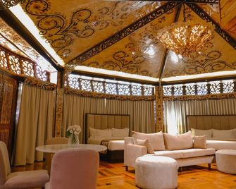 Rancho Bernardo Luxury Villas and Resort - Bagac - Area lounge