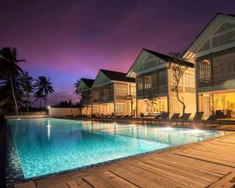 Sri Sharavi Beach Villas & Spa - Mirissa - Pool