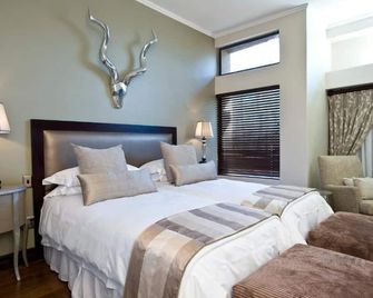 Legend Safari Villas - Mookgophong - Bedroom
