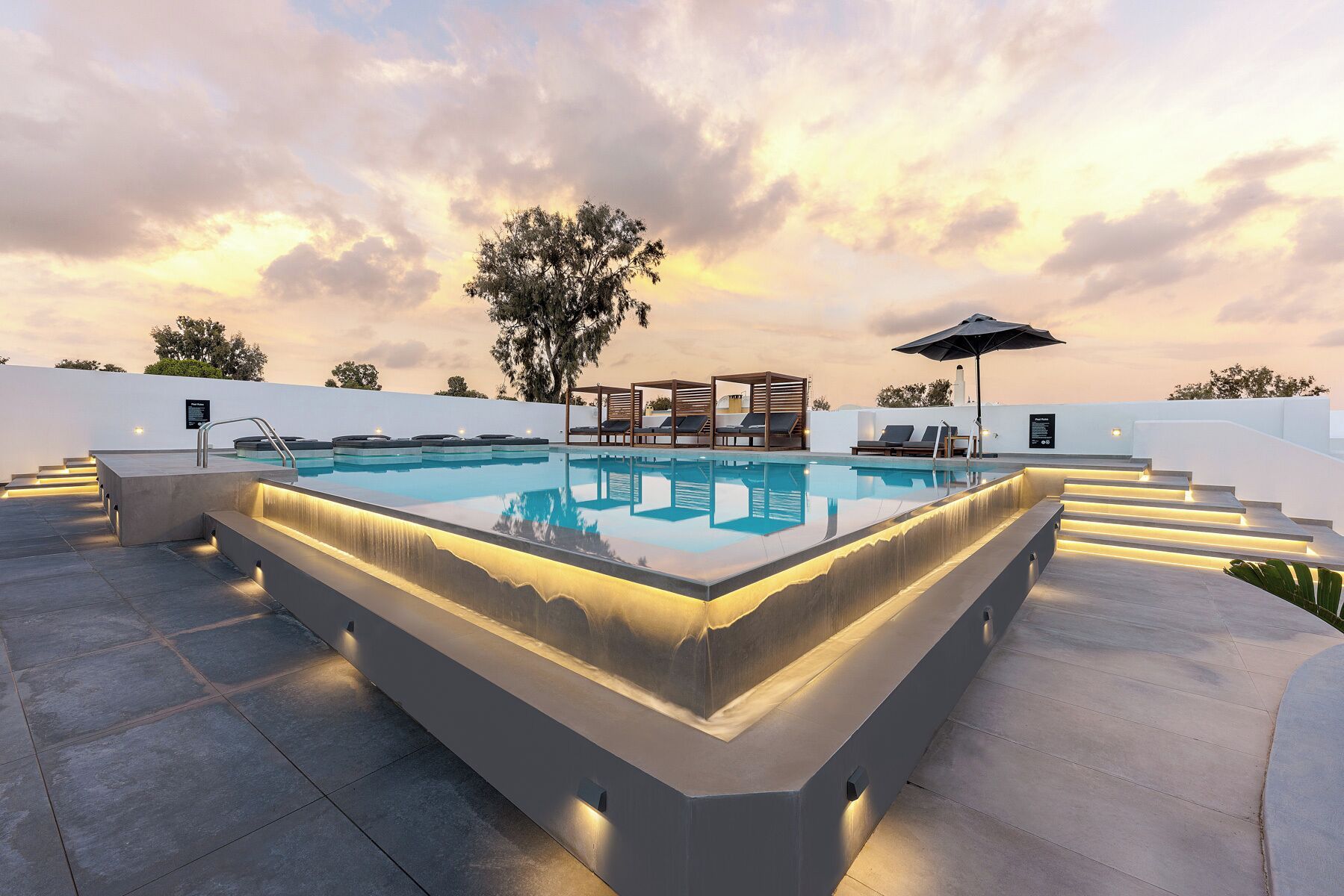 Kalisti Hotel & Suites