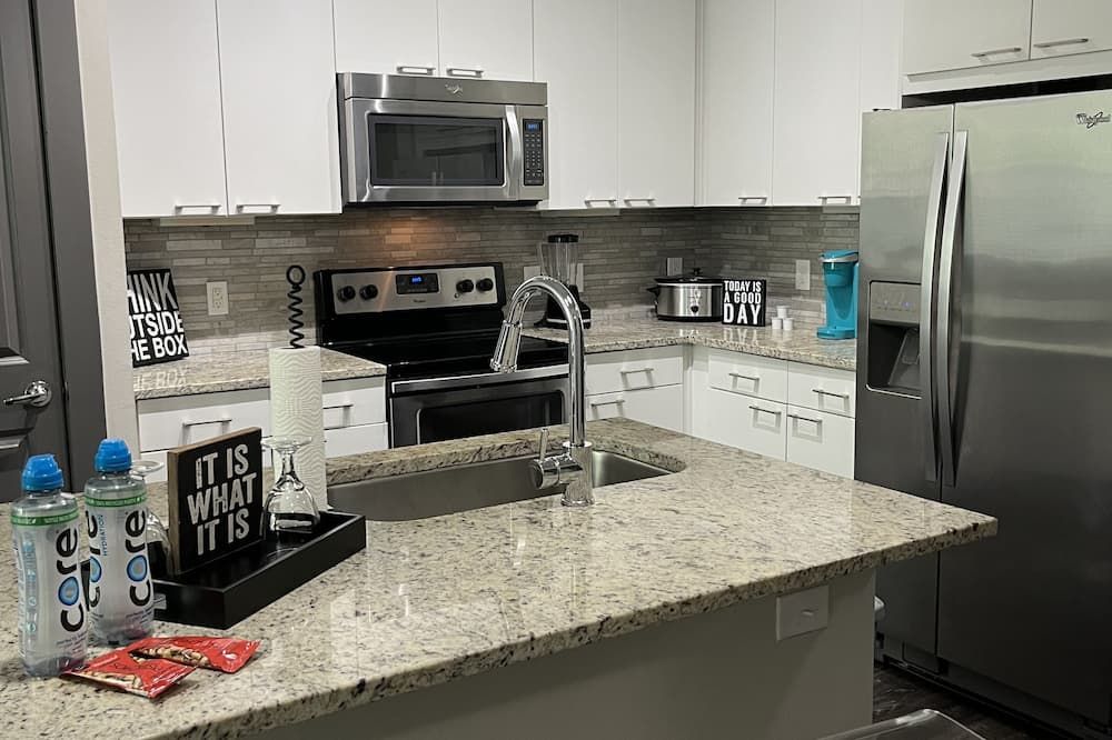 1 bedroom loft luxury stay - דאלאס - מטבח