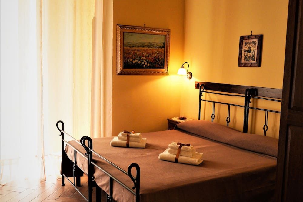B&B Conte Cavour - נאפולי - חדר שינה