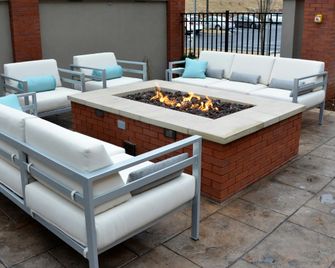 Embassy Suites by Hilton Atlanta NE - Gwinnett Sugarloaf - Duluth - Gebäude