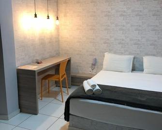 Center Apart Hotel - Barreiras - Schlafzimmer