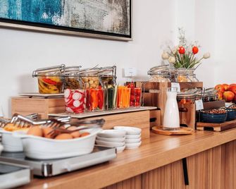 Urban Boutique Hotel Center - Ljubljana - Buffet