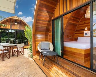 Tropical Chalet-Style 2BR Villa with Pool Pasak Paradise 2, Bangtao - Phuket - Patio