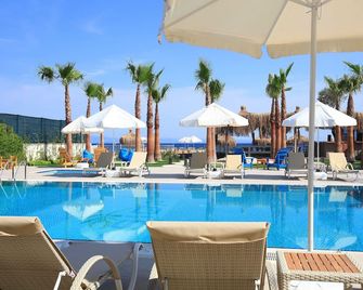 Esida Hotel - Küçükkuyu - Pool