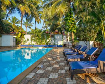 Bluebell Beach Resort - Candolim - Pool