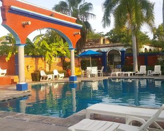 Hotel Hacienda Flamingos - San Blas - Басейн