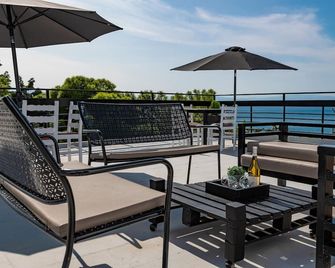 Genesis Hotel - Loutraki - Balkon