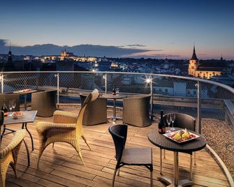 Metropol Design Hotel Old Town - פראג - מרפסת