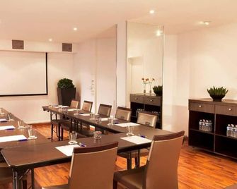 Hôtel Akena Biarritz - Grande Plage - Biarriz - Sala de reuniones