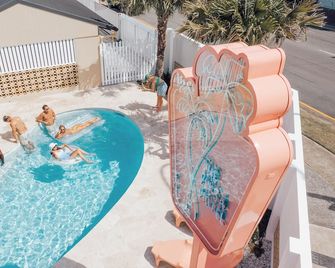The Mysa Motel - Surfers Paradise
