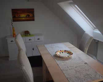 Ferienwohnung Völkel - Tangermünde - Essbereich