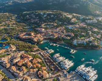 Cervo Hotel, Costa Smeralda Resort - Porto Cervo - Outdoors view