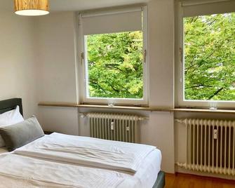 Apartment Kaltenbrunn Serviced Apt mit Seeblick am Tegernsee Business & Long Stay only - Gmund am Tegernsee - Habitación