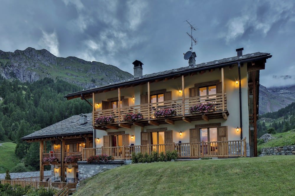 Ellex Eco Hotel - Gressoney-La-Trinité - Gebäude