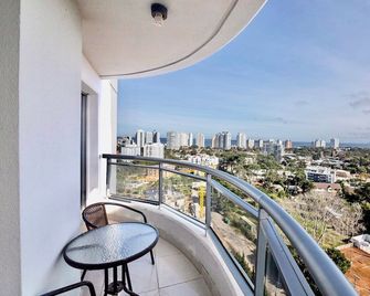 Oceana Suites Ocean Drive - Punta del Este - Balcón