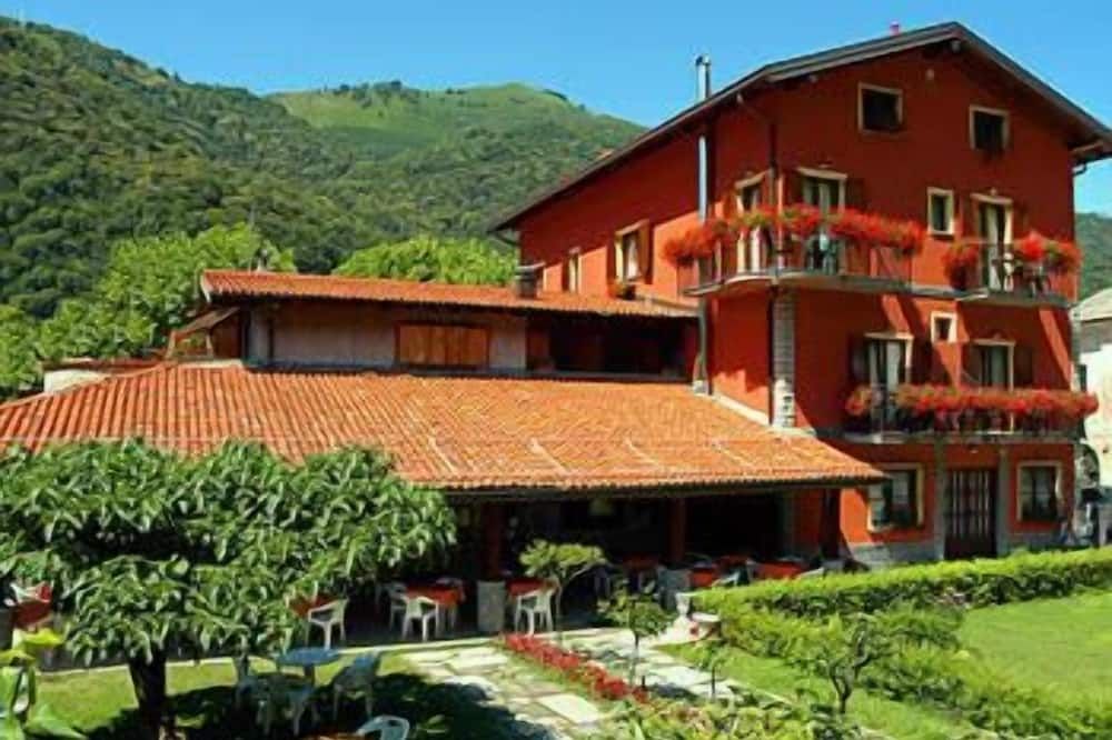 La Griglia Hotel - Argegno - Gebäude