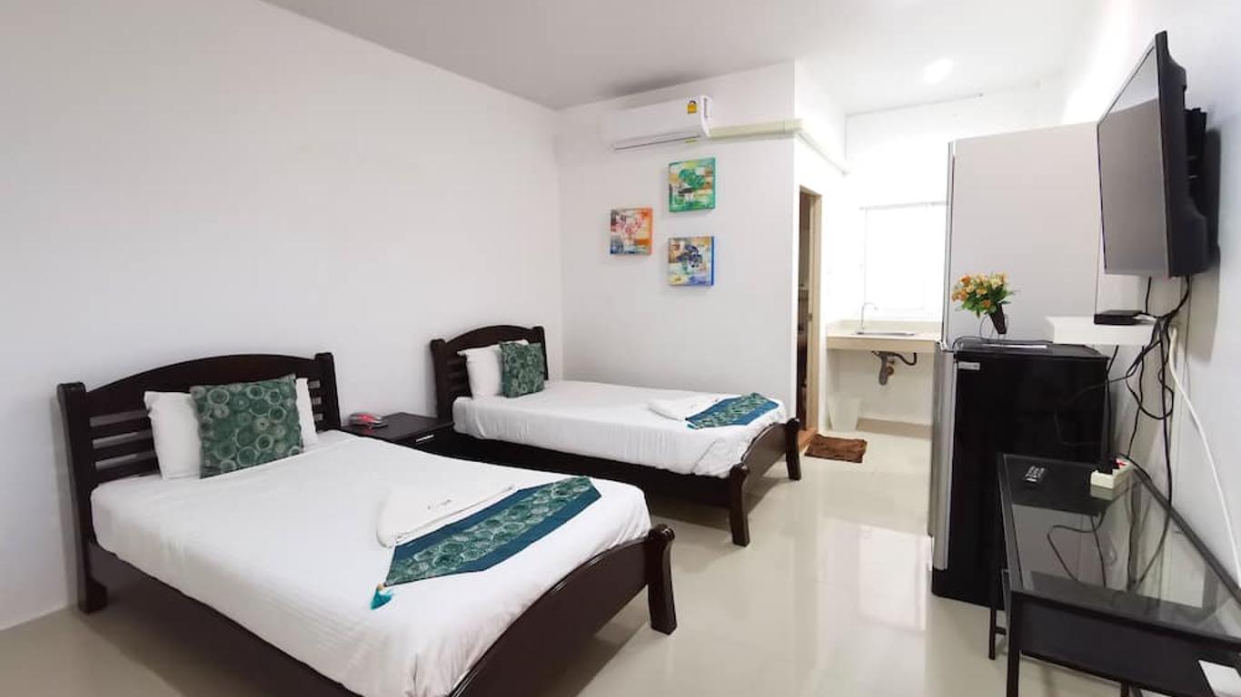 Phet Cha-am Plaza & Resort - 七岩