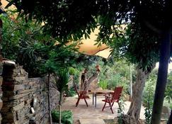 Ikaria View Resort and Villa with Pool - Agios Kirykos - Patio