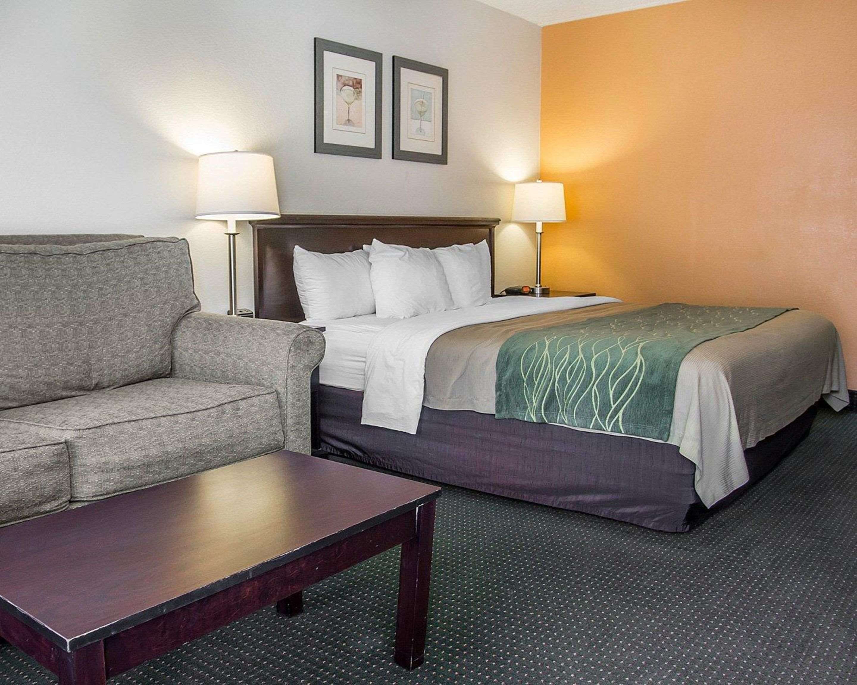 Quality Inn Riverside Near Ucr And Downtown