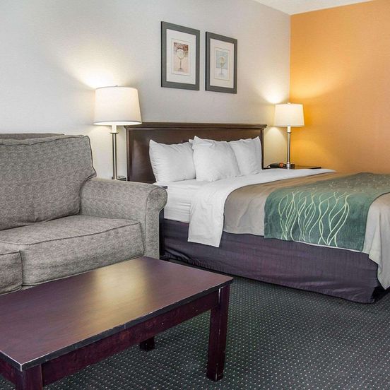 Quality Inn Riverside Near Ucr And Downtown image 1