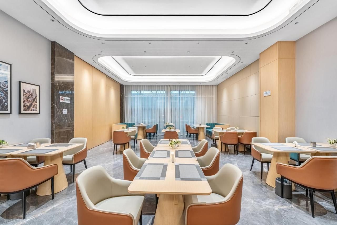 Lanyee international hotel thumbnail 2