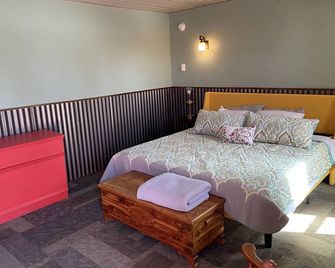 Castle View Loft Downtown Wss - White Sulphur Springs