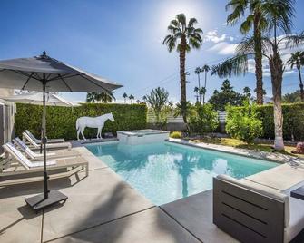 Art Club - South Palm Springs - Palm Springs - Piscina
