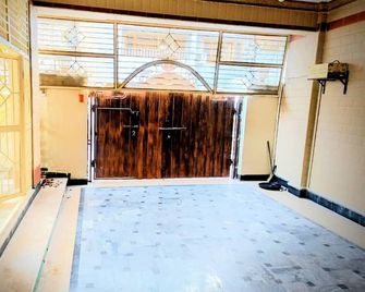 A Home away from Home, Fully Furnished Home Portion in Mirpur - Mirpur - Pasillo