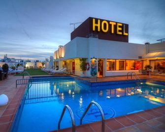Royal Plaza - Ibiza - Uima-allas
