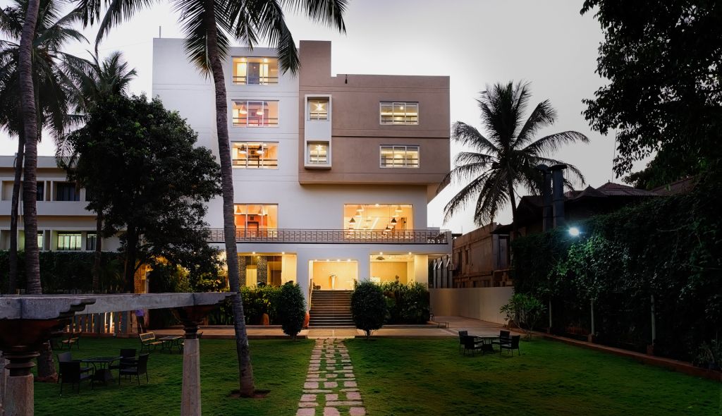 Hotel Priyadarshini Classic - Hosapete - Gebouw