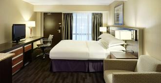 Hilton Winnipeg Airport Suites - Winnipeg - Schlafzimmer