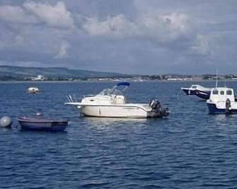 Just 3 Miles From The Seaside Town Of Dungarvan on The South East Coast - Dungarvan - Golf course