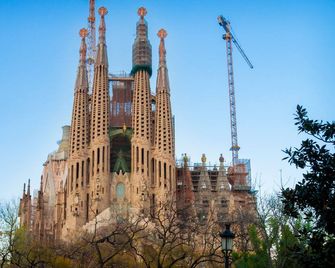 Sant Jordi Hostels Rock Palace - Barcelona