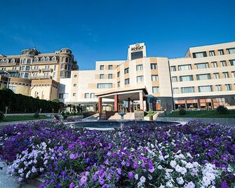 Jannat Regency - Biškek - Rakennus