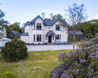 Woodhill House - Ardara - Edificio