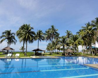 Fiesta Resort - Surigao - Piscine