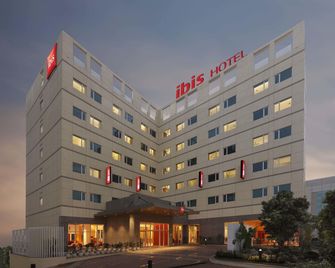 ibis Pune Hinjewadi - Pune - Byggnad