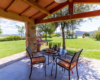 Agriturismo Torribasse - Magliano in Toscana - Patio