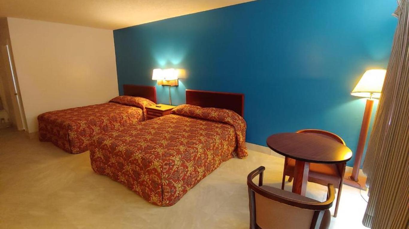 Relax Inn Silver Springs